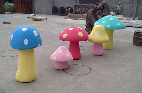 重庆泡沫雕塑之可爱的彩色蘑菇