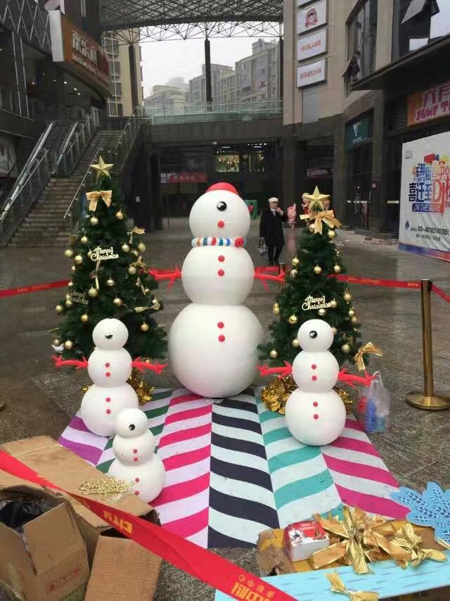 重庆泡沫雕塑-案例展示-雪人